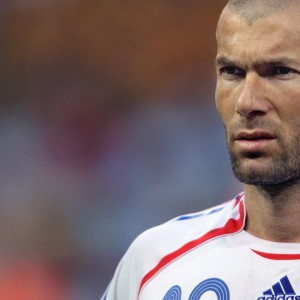 爱游戏真人体育娱乐-球迷互动：投票选出最喜欢的明星，中国球迷投票