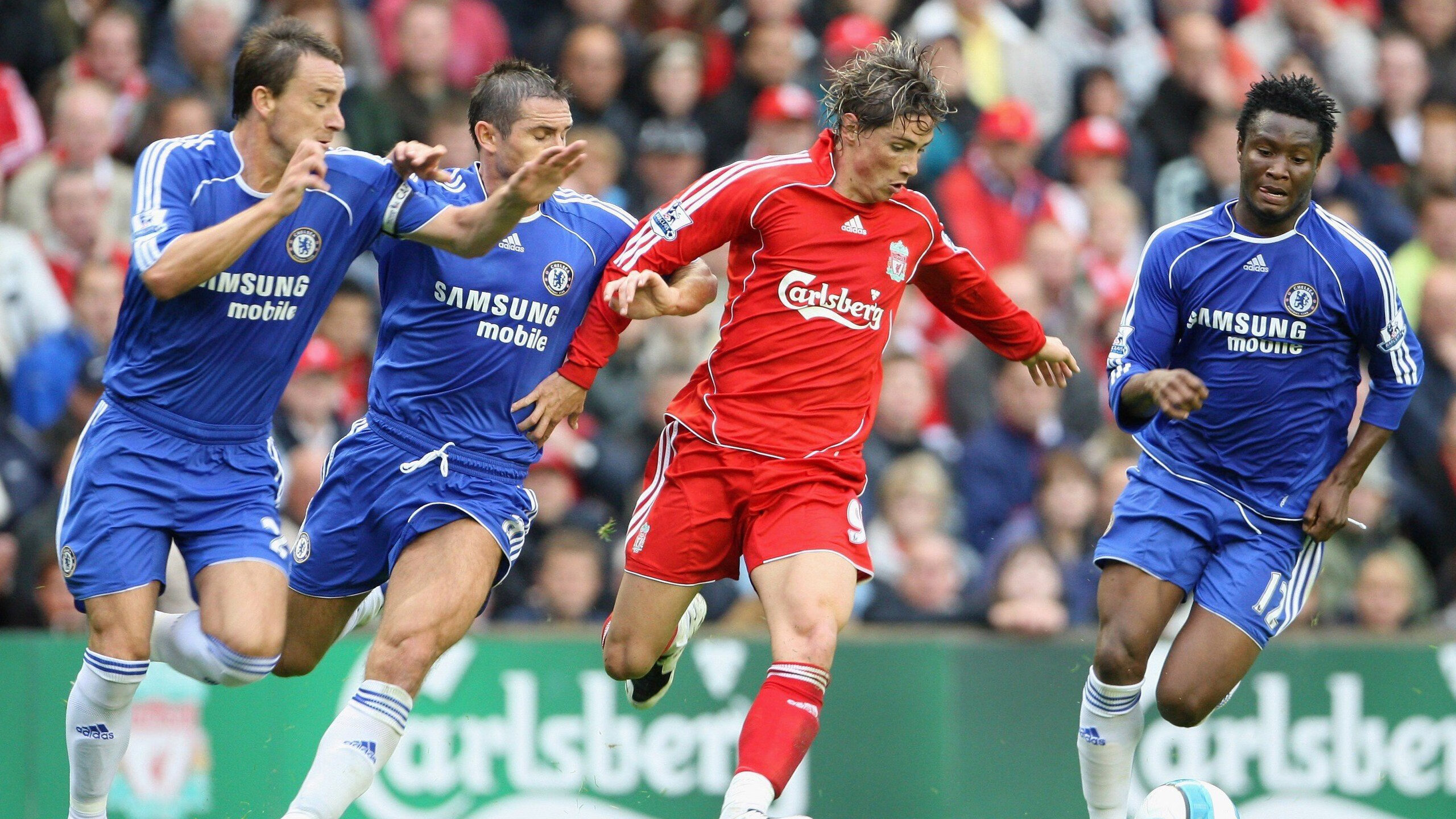 英超攻防转换快速,精彩进球瞬间令人陶醉,英超 进球